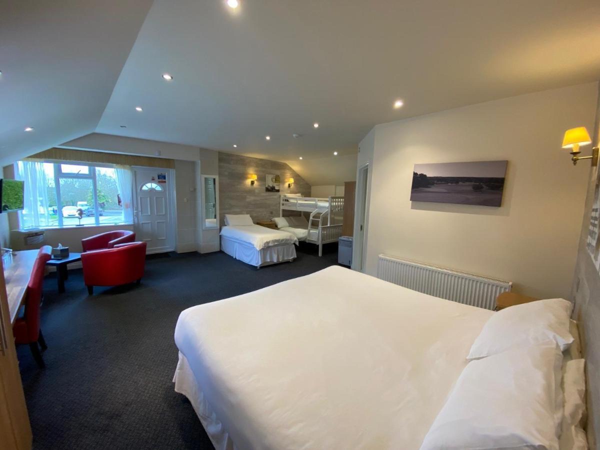 Dudsbury Golf Club - Hotel And Spa ファーンダウン エクステリア 写真