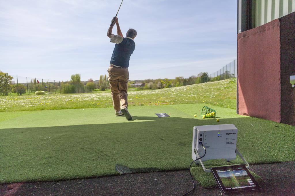 Dudsbury Golf Club - Hotel And Spa ファーンダウン エクステリア 写真