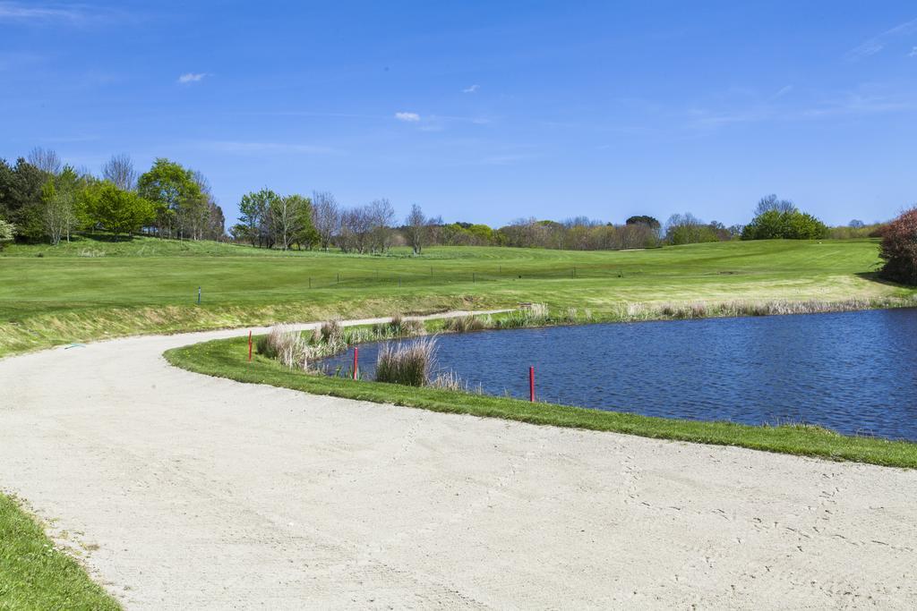 Dudsbury Golf Club - Hotel And Spa ファーンダウン エクステリア 写真