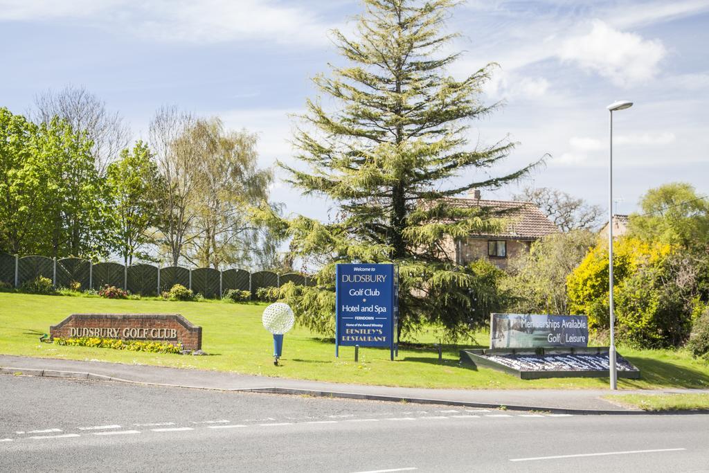 Dudsbury Golf Club - Hotel And Spa ファーンダウン エクステリア 写真